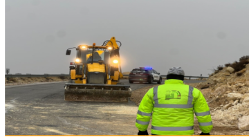 الأشغال تعلن حالة طوارئ متوسطة وتكثف فرقها الميدانية خلال المنخفض الجوي