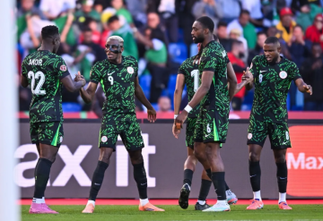 الجزائر تودع أمم إفريقيا ونيجيريا إلى نصف النهائي