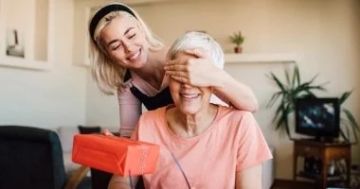 6 هدايا مميزة يمكن تقديمها لحماتك 6 هدايا مميزة يمكن تقديمها لحماتك