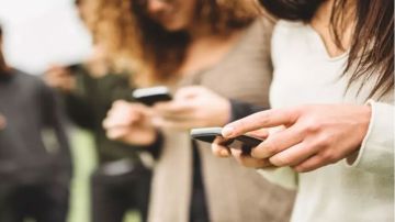 28 دينارا متوسط إنفاق الأسر على الإنترنت المتنقل