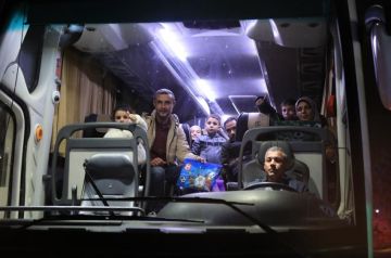 الأردن يجلي 18 طفلا من غزة لتلقي العلاج ضمن الممر الطبي الملكي الأردن يجلي 18 طفلا من غزة لتلقي العلاج ضمن الممر الطبي الملكي