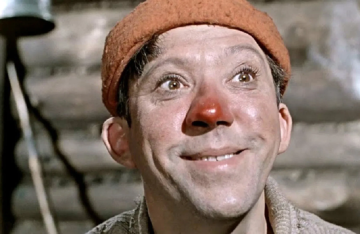 لماذا يعد احمرار الأنف علامة بارزة على إدمان الكحول