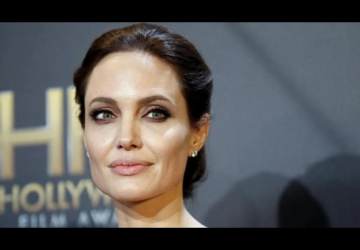 أنجلينا جولي تبدأ التخطيط لمغادرة الولايات المتحدة