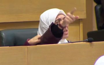 استياء نيابي واسع تحت القبة بعد انتقاد البكار لاستجواب طهبوب ومطالبات بالاعتذار وشطب الحديث