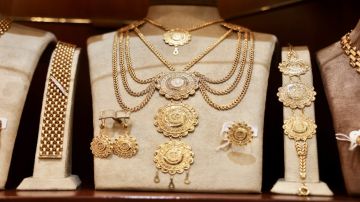 111.9 دينار سعر الذهب عيار 21 بالسوق المحلية