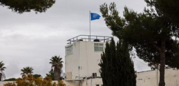 تحذيرات من تداعيات خطيرة لاستهداف الاحتلال منشآت الأونروا في القدس تحذيرات من تداعيات خطيرة لاستهداف الاحتلال منشآت الأونروا في القدس