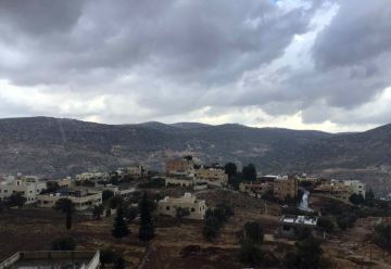 بلديات تكثف استعداداتها لمواجهة المنخفض الجوي يوم الخميس بلديات تكثف استعداداتها لمواجهة المنخفض الجوي يوم الخميس