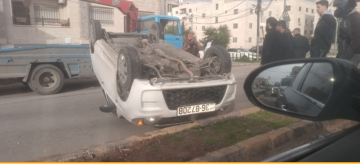 انقلاب مركبة قرب مسجد سامرا في محافظة إربد