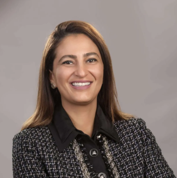 دينا البشير تؤكد رفض التهجير