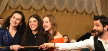 الحلقة 16 من مسلسل هذا البحر سوف يفيض .. مفاجآت تغير الأحداث الحلقة 16 من مسلسل هذا البحر سوف يفيض .. مفاجآت تغير الأحداث