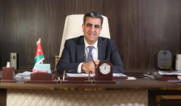 رئيس لجنة بلدية المفرق يلزم المقاولين بتصويب الهبوطات