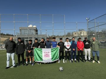 فريق كرة القدم في جامعة البترا يبدأ استعداداته لبطولة القائد في العقبة فريق كرة القدم في جامعة البترا يبدأ استعداداته لبطولة القائد في العقبة