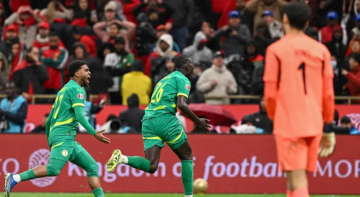 بابي غايي .. تقاسم مجد أوروبا مع بونو والنصيري وسلبهما حلم كأس أفريقيا بابي غايي .. تقاسم مجد أوروبا مع بونو والنصيري وسلبهما حلم كأس أفريقيا