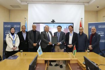 جامعة الزرقاء توقع مذكرة تعاون مع شركة China Labs Xuda Education الصينية جامعة الزرقاء توقع مذكرة تعاون مع شركة China Labs Xuda Education الصينية