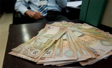 مواطن يكشف تفاصيل تعرضه لـ الابتزاز من قبل مكاتب تمويل مواطن يكشف تفاصيل تعرضه لـ الابتزاز من قبل مكاتب تمويل