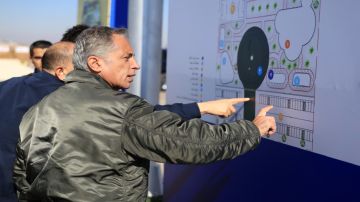 رئيس الوزراء يشارك في زراعة حديقة المفرق الجديدة إيذانا ببدء أعمال إنشائها