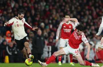 ليفربول يوقف سلسلة انتصارات أرسنال في الدوري الإنجليزي