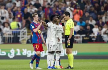 رسالة غير متوقعة من فينيسيوس لحكم السوبر الإسباني بسبب لامين جمال