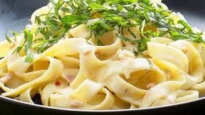 هل ترفع الباستا مستوى السكر في الدم؟ ما يجب معرفته قبل تناولها