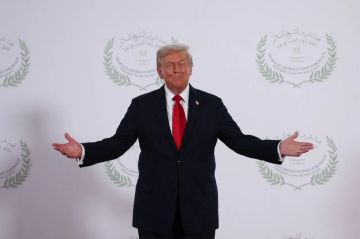 ترمب يلوح بالمادة الخامسة للناتو ترمب يلوح بالمادة الخامسة للناتو