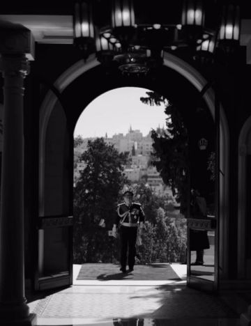 ولي العهد مهنئا بعيد ميلاد الملك: كل عام وسيدنا بألف خير 