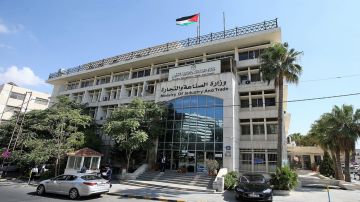 تسجيل 123 براءة اختراع العام الماضي تسجيل 123 براءة اختراع العام الماضي