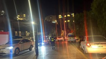 حادث سير بوادي الدير الشرقي يتسبب بإغلاق جزئي لحركة المرور حادث سير بوادي الدير الشرقي يتسبب بإغلاق جزئي لحركة المرور