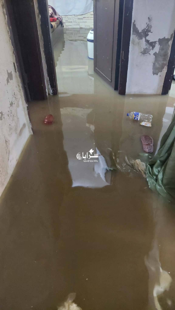 مياه الصرف الصحي تداهم منازل وتجبر سكانا على إخلاء منازلهم في إربد .. صور مياه الصرف الصحي تداهم منازل وتجبر سكانا على إخلاء منازلهم في إربد .. صور