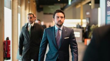 ولي العهد يلتقي الرئيس الإندونيسي في دافوس