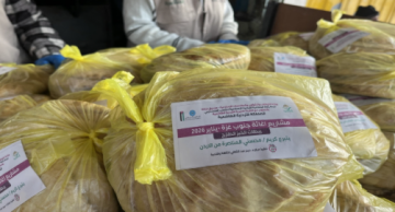  الهيئة الخيرية الهاشمية تواصل توزيع الخبز في قطاع غزة