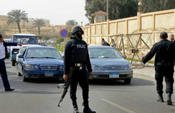 بائع فول يقتل أبناءه الأربعة والتحقيقات تكشف سبب الجريمة الشنيعة بائع فول يقتل أبناءه الأربعة والتحقيقات تكشف سبب الجريمة الشنيعة