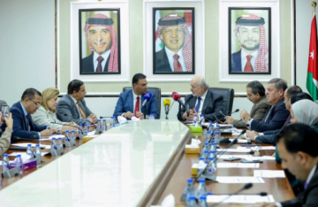  عزم النيابية تبحث مع المجلس الاقتصادي والاجتماعي عددا من القضايا