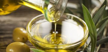 كيف يحمي زيت الزيتون البكر من الأمراض؟ كيف يحمي زيت الزيتون البكر من الأمراض؟