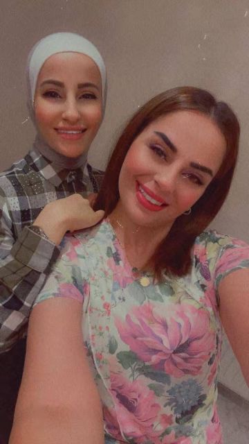 شقيقة المرحومة زينة المجالي تنعى شقيقتها بكلمات مؤثرة: وين رحتي وتركتي أختك مين بده يسندني 