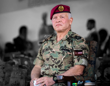 64 عاما .. محطات وجهتها الوطن