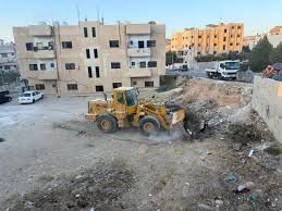 بلدية الكرك الكبرى تواصل تنفيذ أعمال ميدانية شاملة في عدة مناطق بلدية الكرك الكبرى تواصل تنفيذ أعمال ميدانية شاملة في عدة مناطق