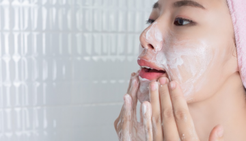 ما هي قاعدة 4-2-4 للعناية بالبشرة؟ ما هي قاعدة 4-2-4 للعناية بالبشرة؟