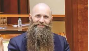 نشاط ميداني لافت للسفير الأميركي في الأردن يثير اهتمام المتابعين