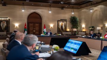 ولي العهد يترأس اجتماعا دوريا لمجلس تكنولوجيا المستقبل