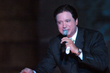 بعد الشائعات.. ابنة إيمان البحر درويش تكشف آخر تطورات الحالة الصحية لوالدها