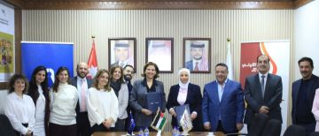 البريد الأردني وصندوق المرأة يوقعان اتفاقية لتعزيز الخدمات المالية والرقمية وتوسيع نطاقها في المملكة
