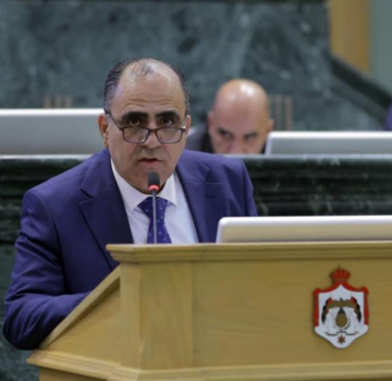 النائب طارق بني هاني يطالب بآلية عادلة لمخالفات السير وتطوير دعم نقل طلبة الجامعات