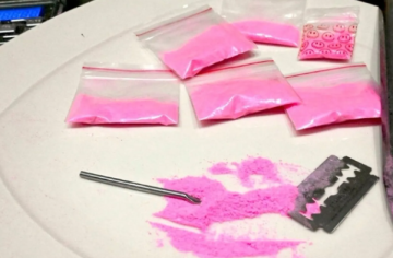 ظهور مخدر الكوكايين الوردي الخطير يثير قلقا في الولايات المتحدة