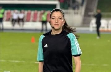 إيقاف لاعب جزائري لمدة طويلة بسبب تصرف 