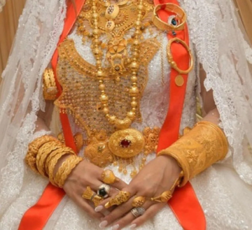 الذهب قرب 5600 دولار مع الإقبال على أصول الملاذ الآمن