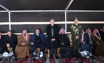 العيسوي يعزي عشائر العيسى والحراحشة والعتوم والمرازيق والشمالي العيسوي يعزي عشائر العيسى والحراحشة والعتوم والمرازيق والشمالي