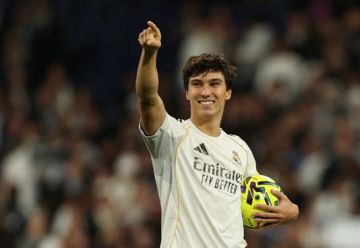 ريال مدريد يواصل الضغط على برشلونة بفوز كبير على بيتيس