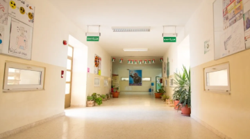 وزير التربية: 701 مدرسة في الأردن بلا مراسلين (آذنة)