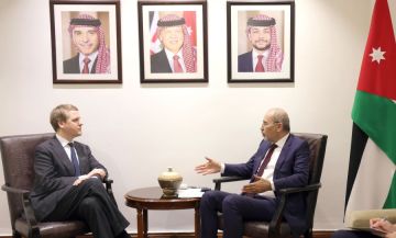 وزير الخارجية يلتقي وزير التنمية الدولية النرويجي