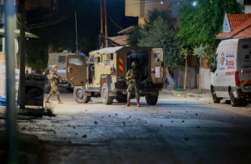 إصابة واعتقالات في مدن الضفة وإخطار هدم بالقدس